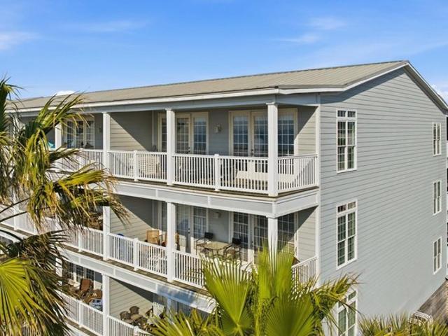 Condo for sale in Folly Beach, South Carolina