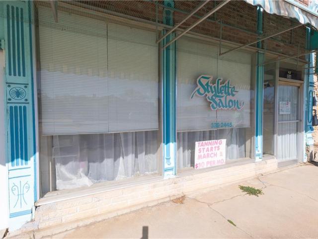 Commercial for sale in Kansas