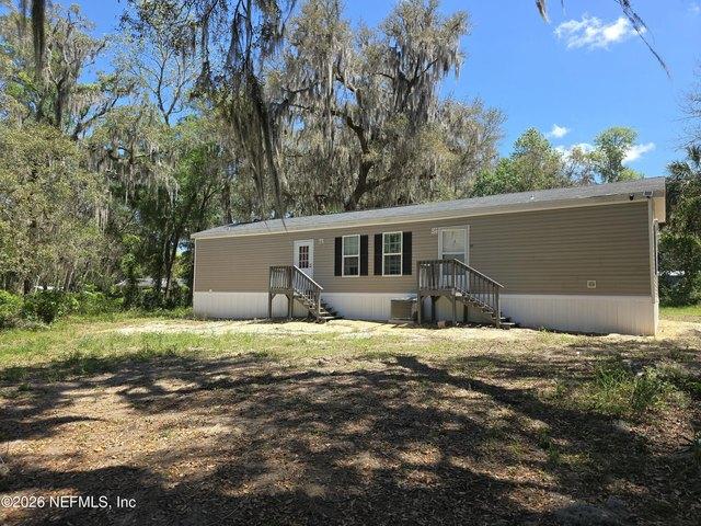 House for sale in Florahome, Florida