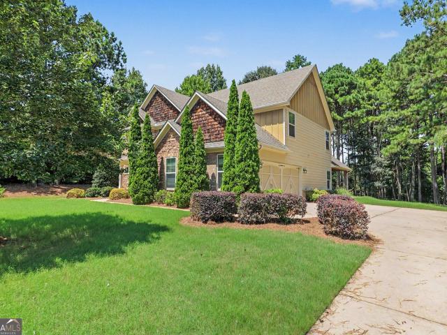 House for sale in Fayetteville, Georgia