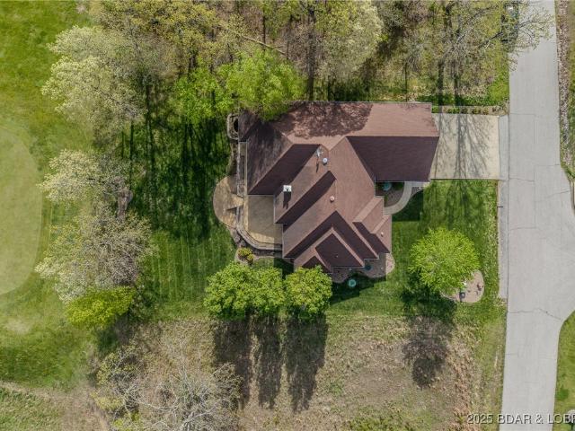 House for sale in Laurie