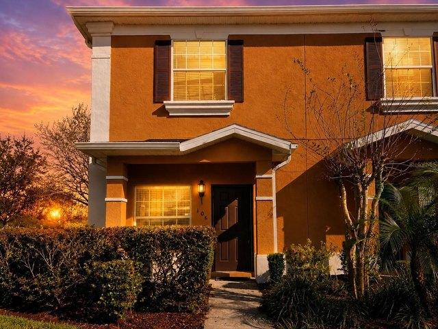 Townhouse for sale in Davenport, Florida