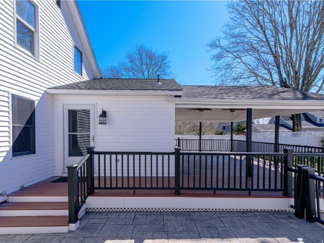 House for sale in Wakefield, Rhode Island