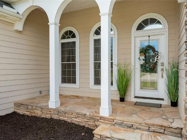 House for sale in West Union, South Carolina