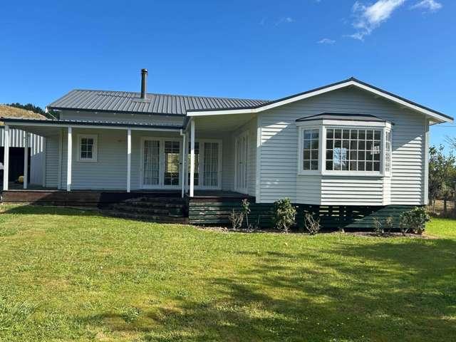 House for rent in Awhitu