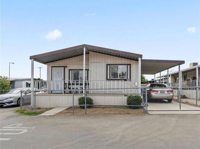 House for sale in Bloomington, California