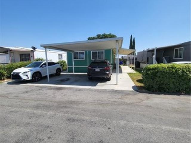 House for sale in Bloomington, California