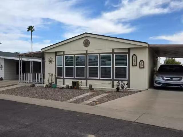 House for sale in Peoria