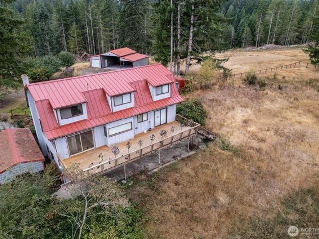 House for sale in Gig Harbor, Pierce County