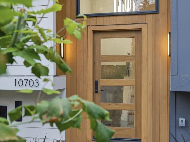 House for sale in Kirkland, Washington