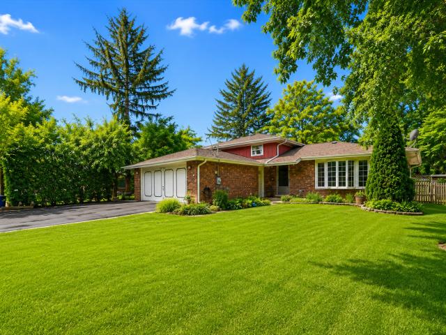 House for sale in Worth, Illinois