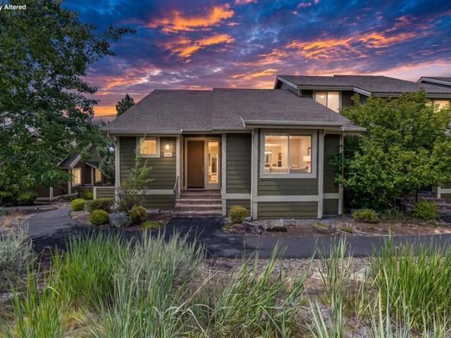 Townhouse for sale in Oregonia