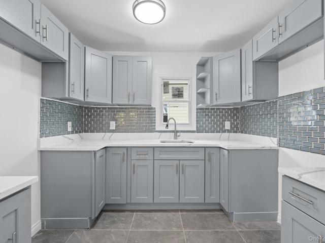 House for sale in Richmond Hill, Georgia