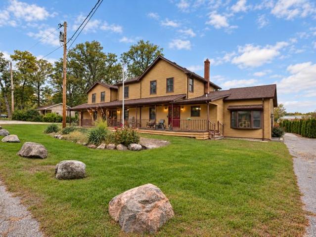 House for sale in Cook, Cedar Lake