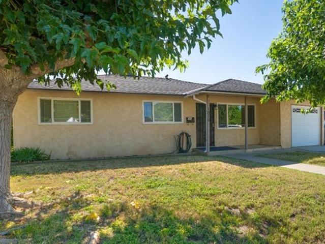 House for sale in Coalinga, California