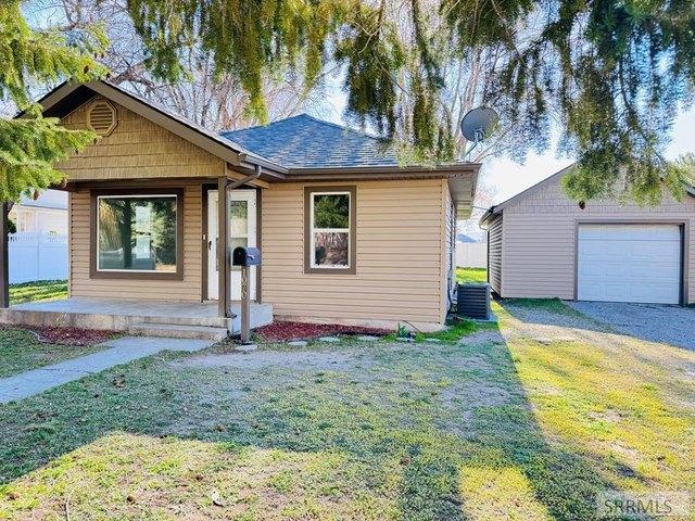 House for sale in Bingham, Idaho