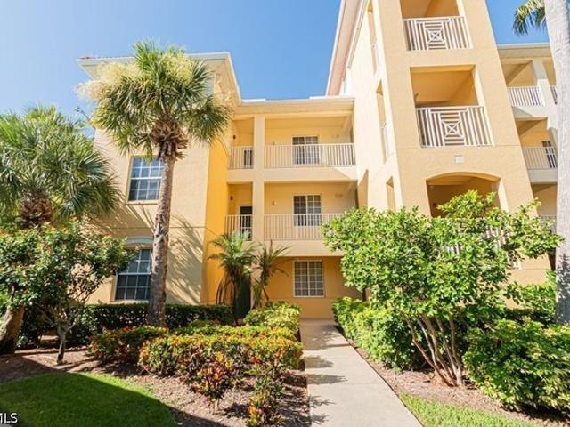 Condo for sale in Fort Myers, Florida