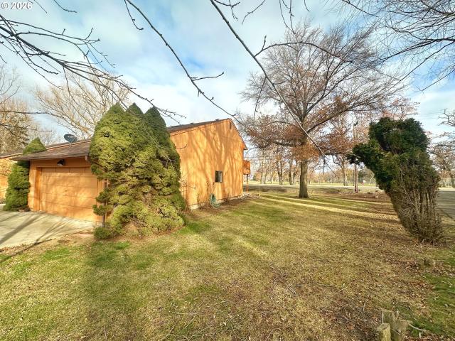 Townhouse for sale in Oregonia
