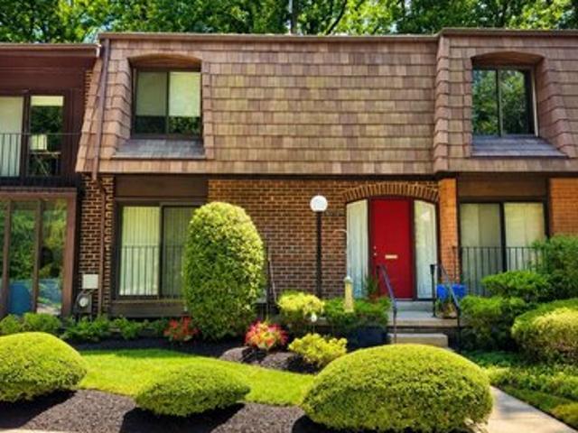 Townhouse for sale in Potomac, Maryland