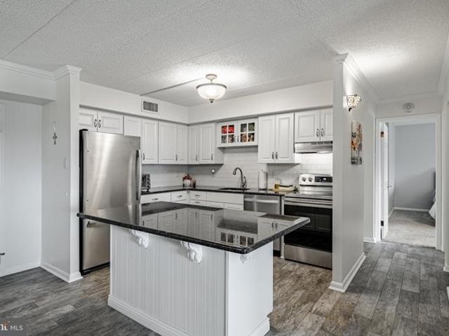 Condo for sale in Hidden Valley, Pennsylvania