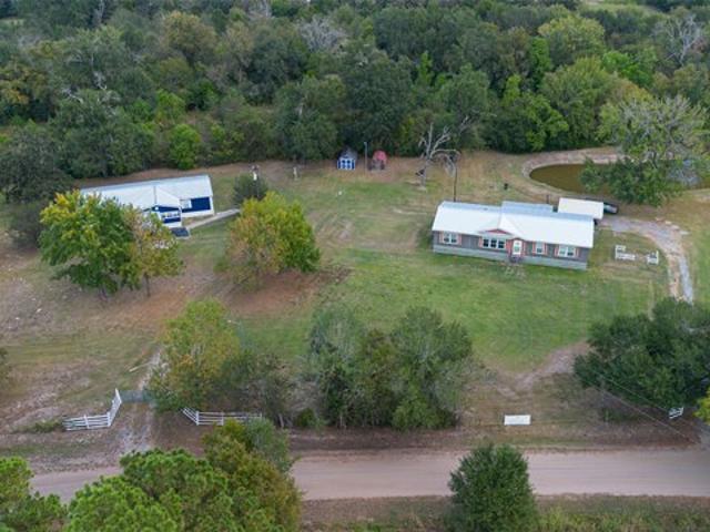 House for sale in Midway, Texas