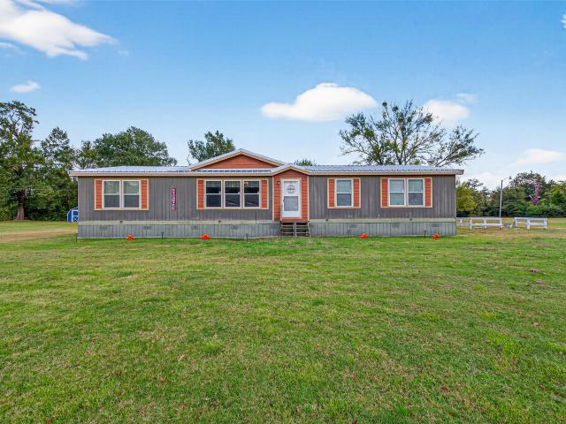 House for sale in Midway, Texas