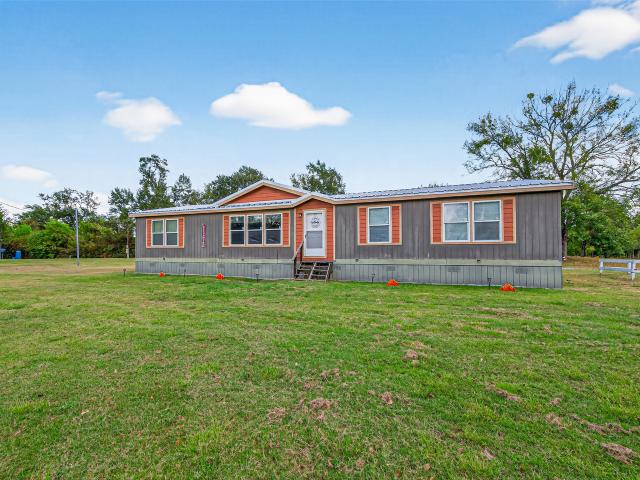 House for sale in Midway, Texas