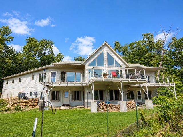House for sale in Town of Freeman, Crawford County
