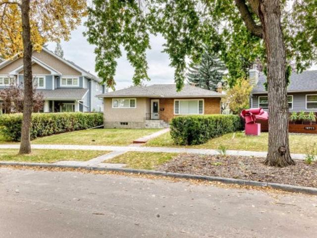 House for sale in North Glenora, Edmonton