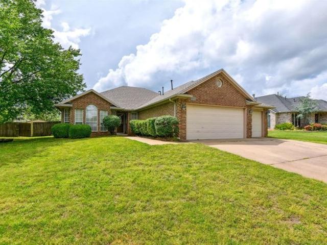 House for sale in Tulsa, Tulsa County