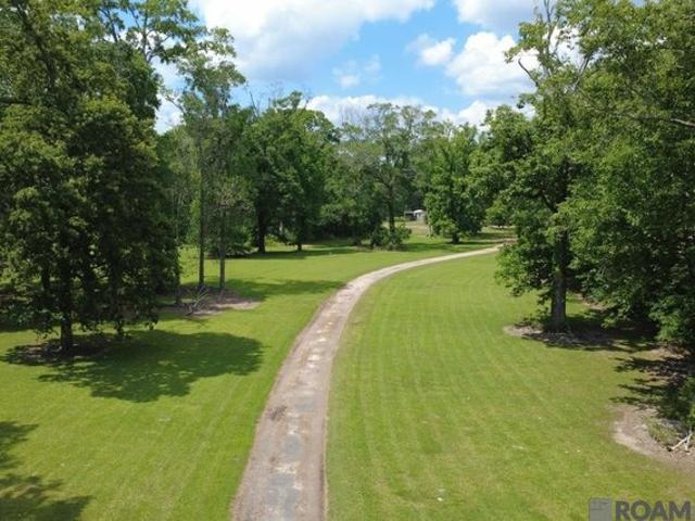 Land for sale in Zachary, Louisiana
