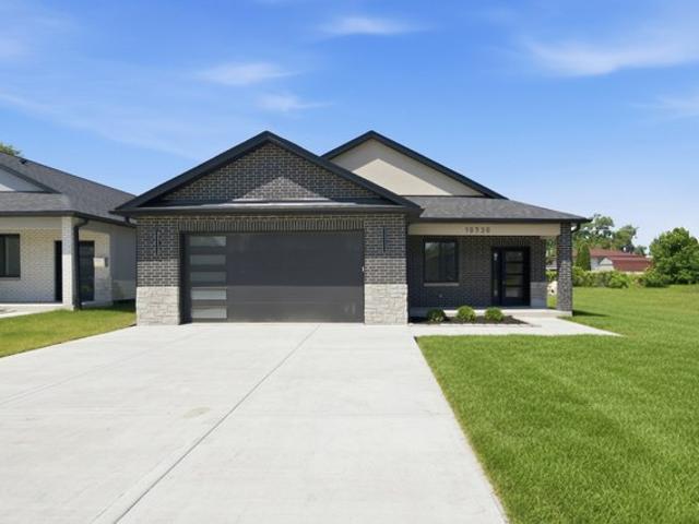 House for sale in Worth, Illinois