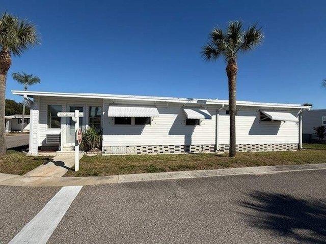 House for sale in Largo, Florida