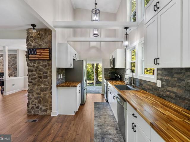 House for sale in North Mountain, Hedgesville