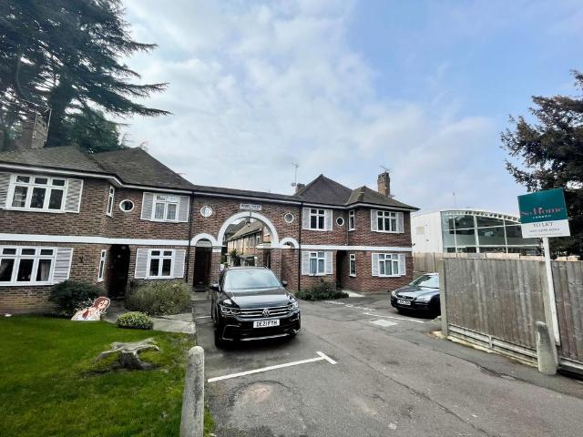 Apartment for rent in Whetstone, Greater London
