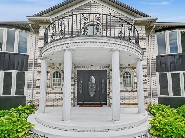 House for sale in Mansfield, Ohio