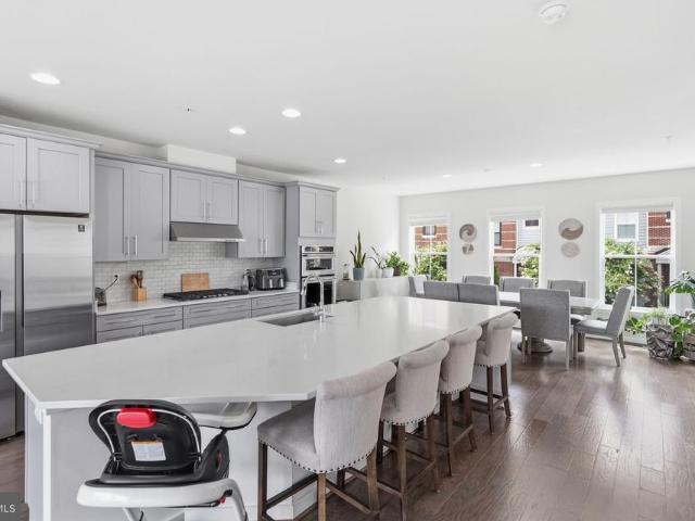 Townhouse for sale in Virginia