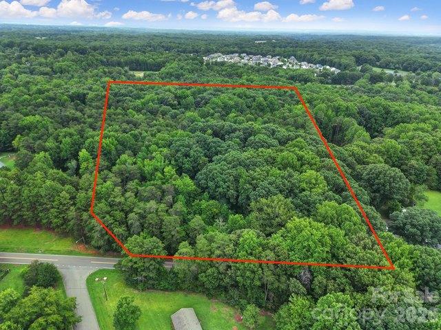 Land for sale in Mecklenburg, North Carolina