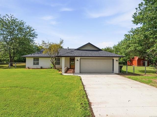 House for sale in Rogers, Oklahoma
