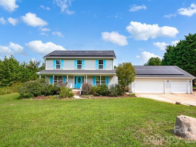 House for sale in Mecklenburg, North Carolina