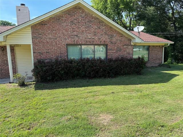 House for sale in Kemp, Texas