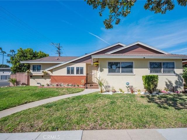 House for sale in Inglewood, California