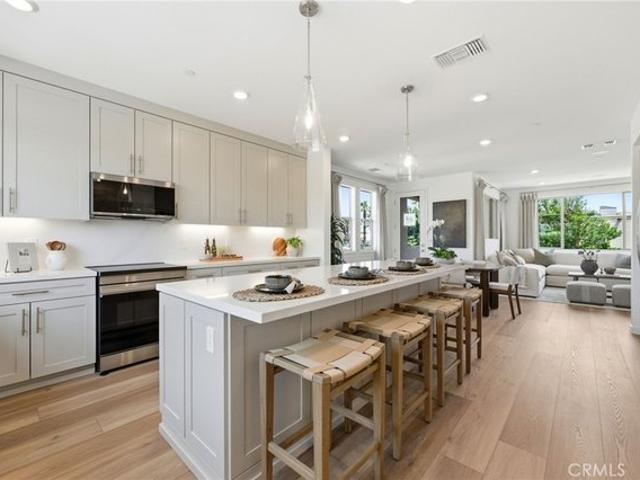 Townhouse for sale in El Monte, California