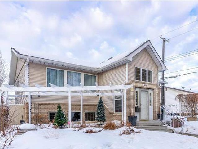 House for sale in Edmonton