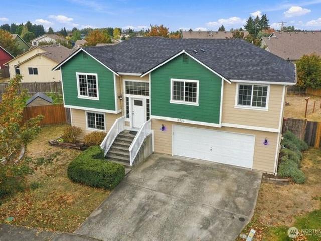 House for sale in Five Corners, Yelm