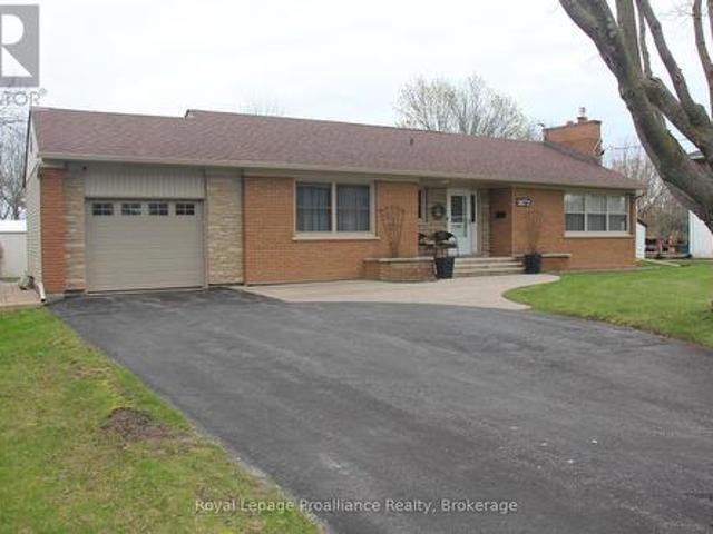House for sale in Cobourg, Ontario