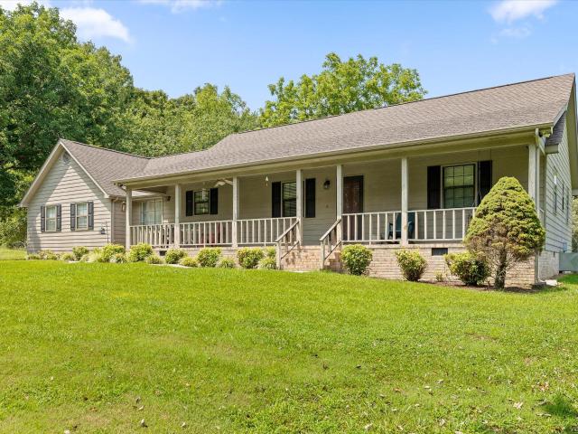 House for sale in Chickamauga, Georgia
