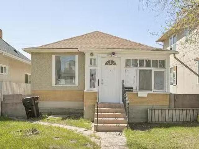 House for sale in Wedgewood, Alberta