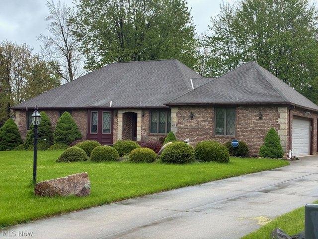 House for sale in Hinckley, Ohio