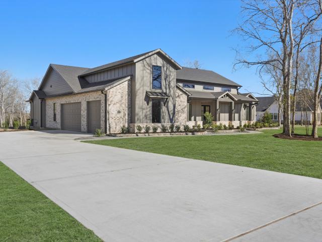 House for sale in Chappell Hill, Texas
